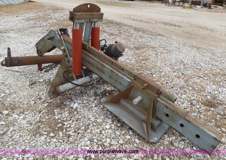 image for item K4009 Fifth wheel tow boom