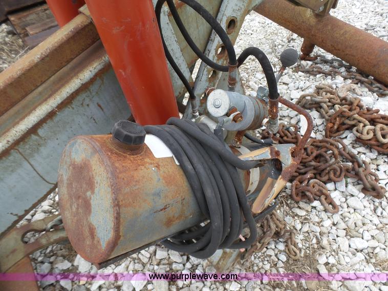 image for item K4009 Fifth wheel tow boom