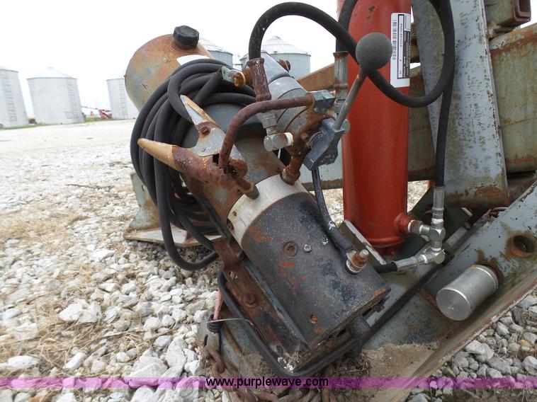 image for item K4009 Fifth wheel tow boom