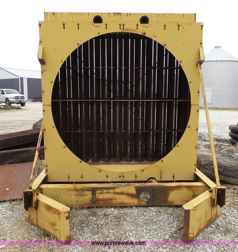 image for item K4010 Caterpillar folded core radiator