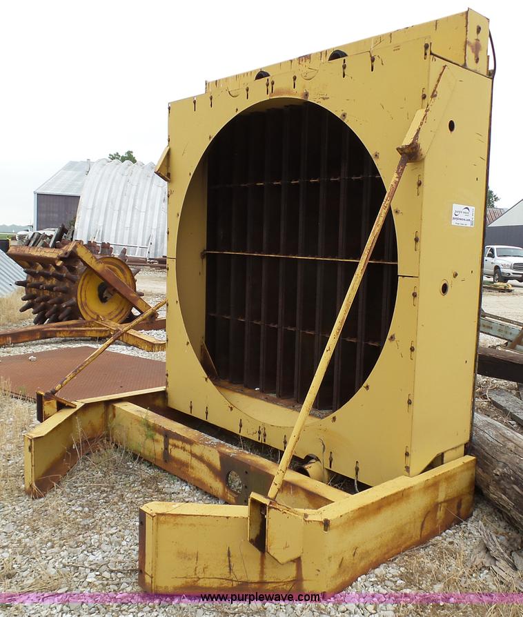 image for item K4010 Caterpillar folded core radiator
