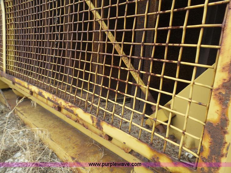 image for item K4010 Caterpillar folded core radiator