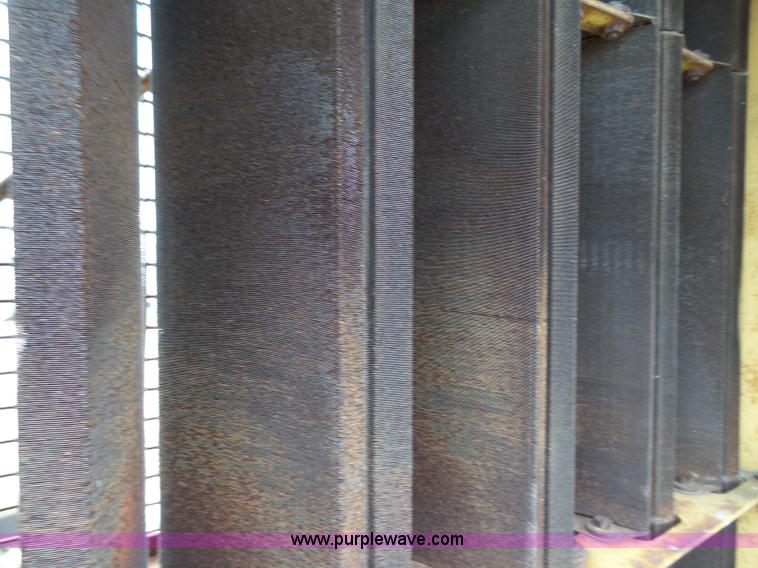 image for item K4010 Caterpillar folded core radiator