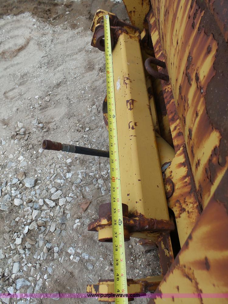 image for item K4013 Side dump bucket