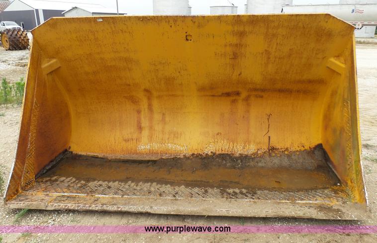 image for item K4014 Wheel loader bucket