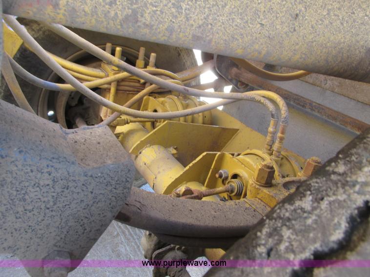 image for item K4032 1992 Load King bottom dump trailer