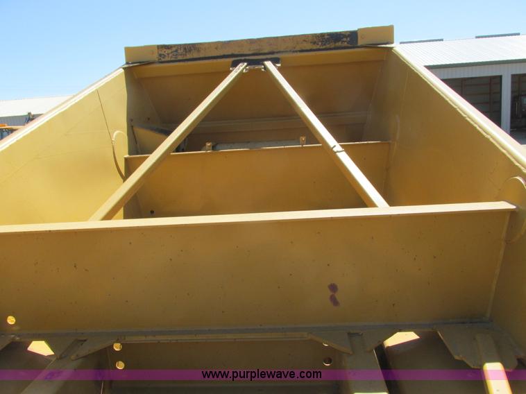 image for item K4032 1992 Load King bottom dump trailer