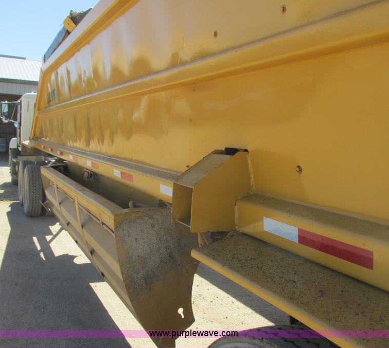 image for item K4032 1992 Load King bottom dump trailer