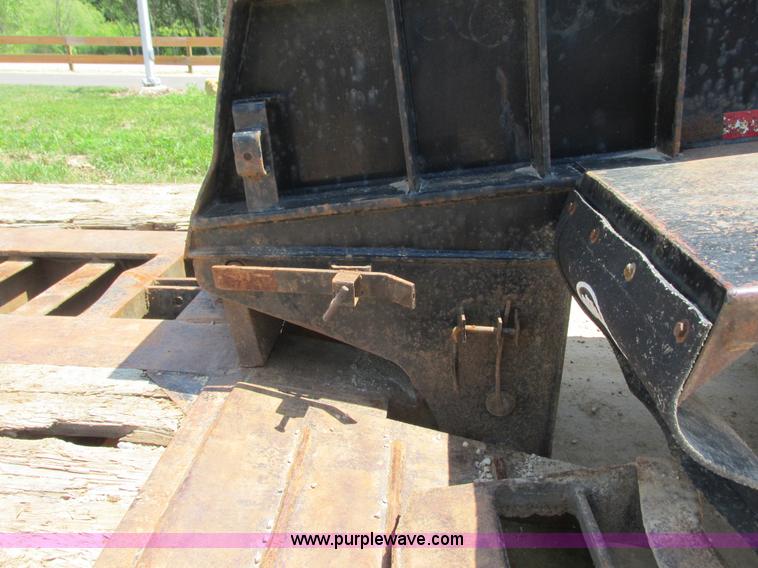 image for item K4034 1998 Witzco Challenger RG-60 lowboy equipment trailer