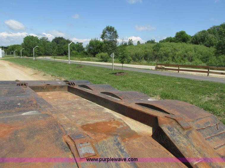 image for item K4034 1998 Witzco Challenger RG-60 lowboy equipment trailer