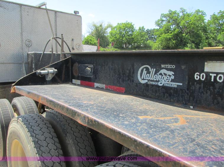 image for item K4034 1998 Witzco Challenger RG-60 lowboy equipment trailer