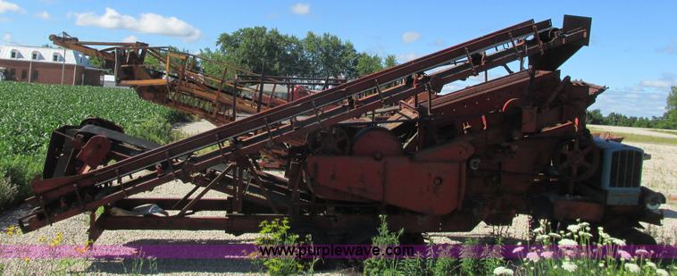 image for item K4035 Pioneer dual crusher