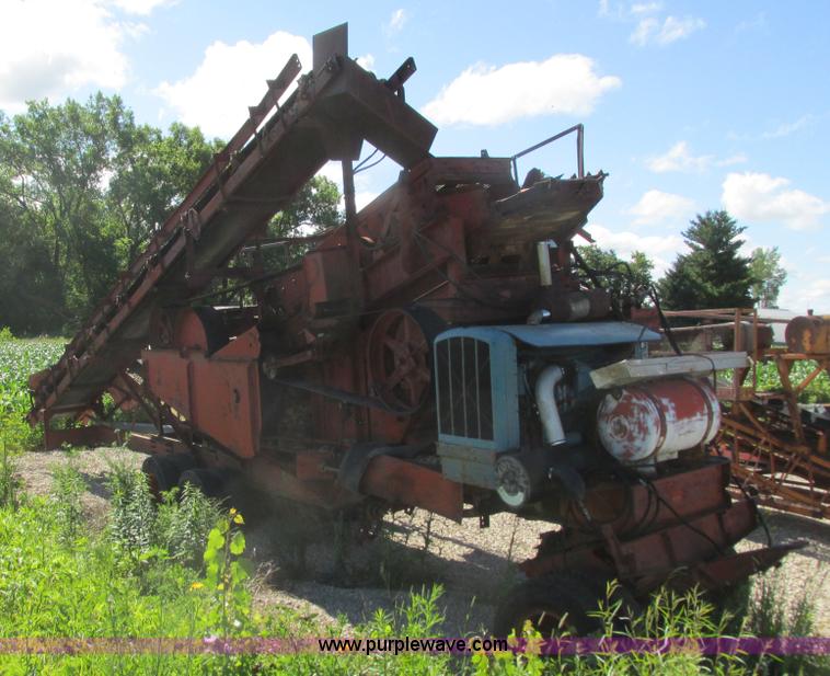 image for item K4035 Pioneer dual crusher