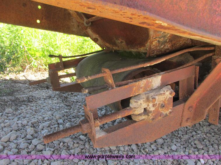 image for item K4035 Pioneer dual crusher