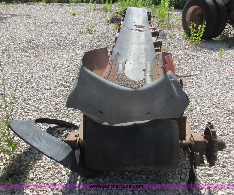 image for item K4035 Pioneer dual crusher