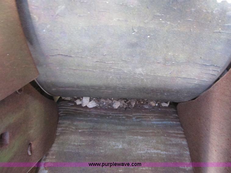 image for item K4035 Pioneer dual crusher