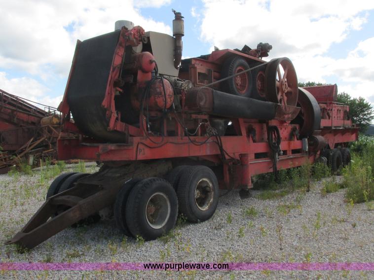 image for item K4039 Universal 40X24 roll crusher