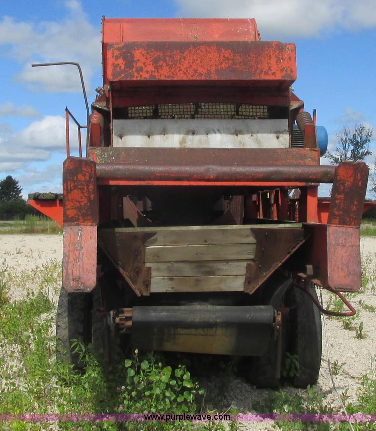 image for item K4039 Universal 40X24 roll crusher