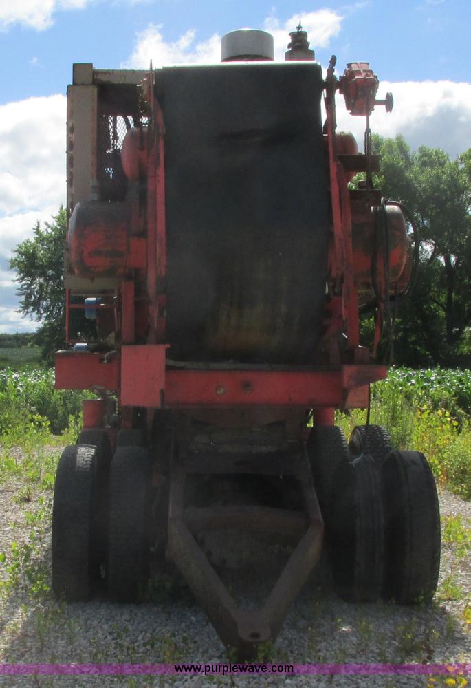 image for item K4039 Universal 40X24 roll crusher