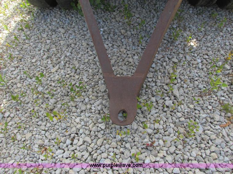 image for item K4039 Universal 40X24 roll crusher