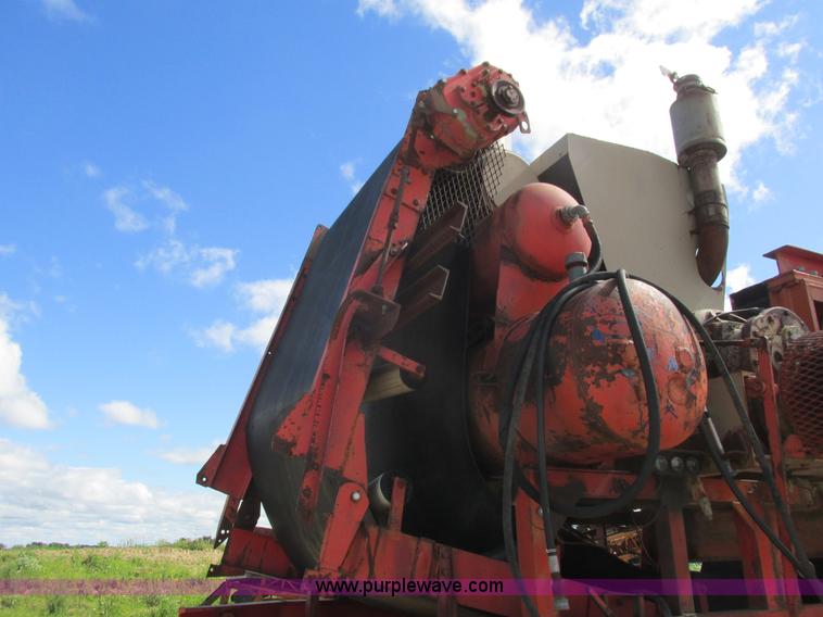 image for item K4039 Universal 40X24 roll crusher