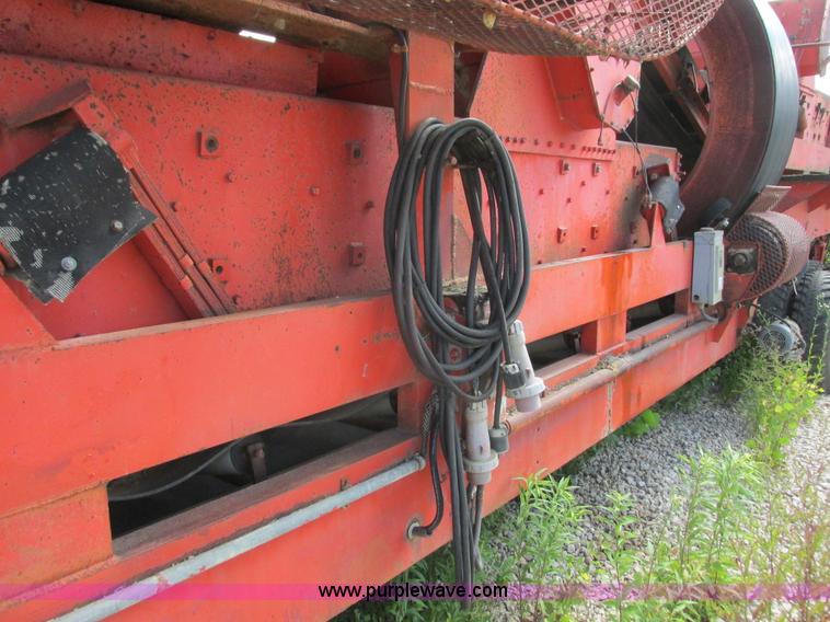 image for item K4039 Universal 40X24 roll crusher