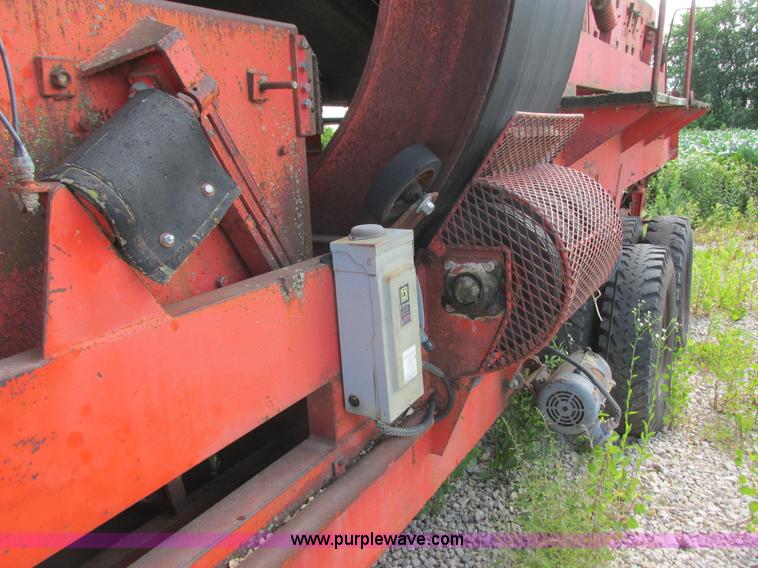 image for item K4039 Universal 40X24 roll crusher