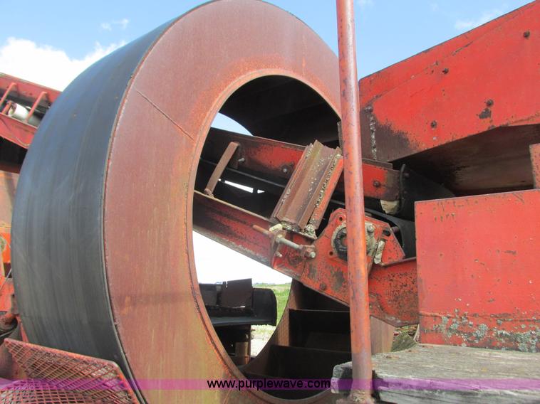 image for item K4039 Universal 40X24 roll crusher