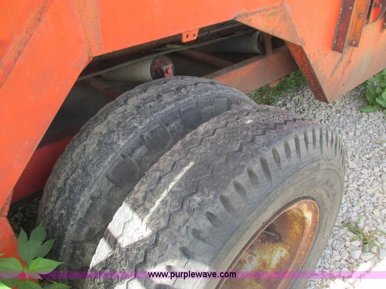 image for item K4039 Universal 40X24 roll crusher