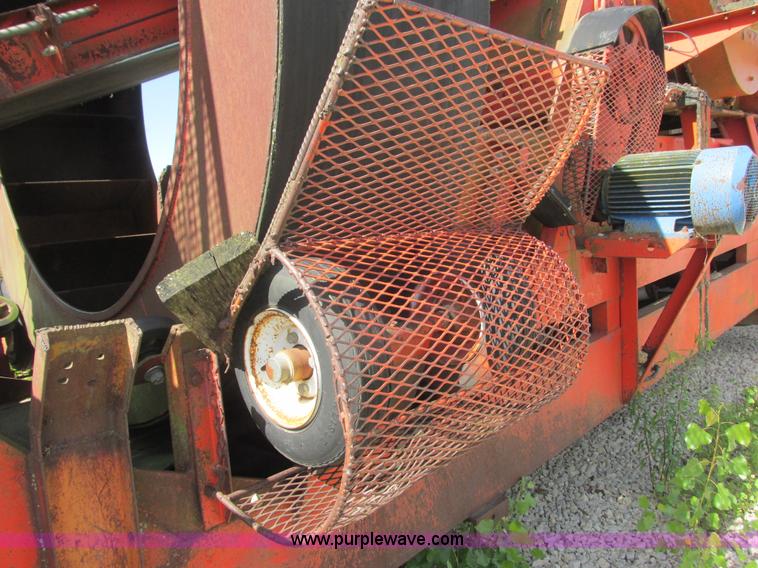 image for item K4039 Universal 40X24 roll crusher