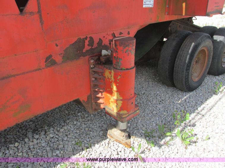 image for item K4039 Universal 40X24 roll crusher