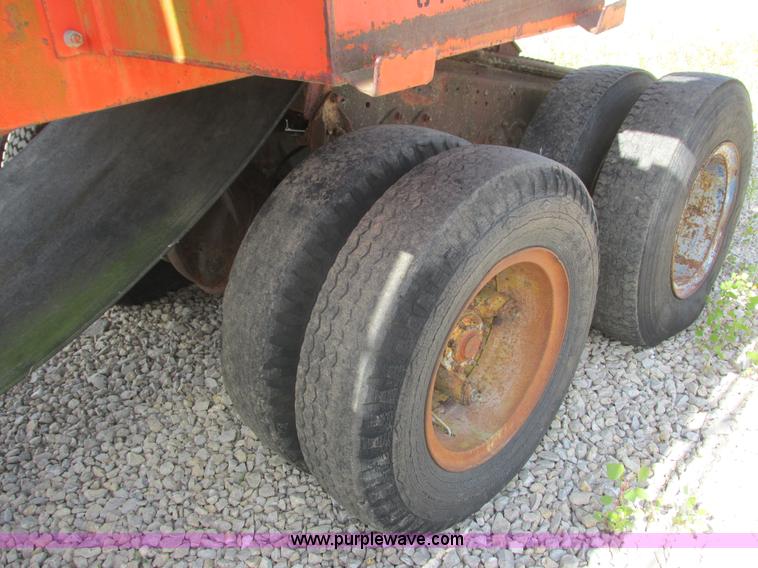 image for item K4039 Universal 40X24 roll crusher