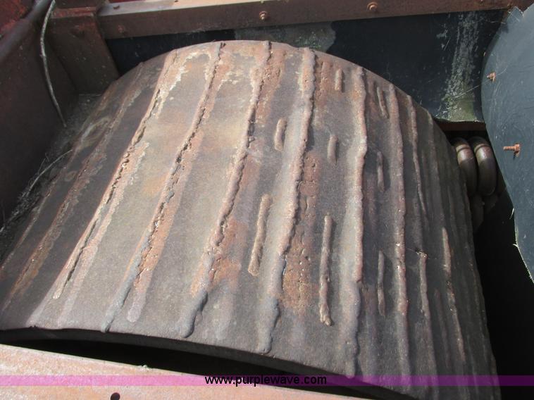 image for item K4039 Universal 40X24 roll crusher