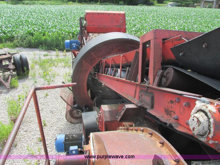 image for item K4039 Universal 40X24 roll crusher