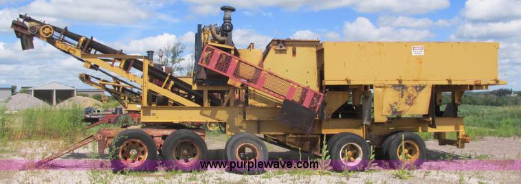 image for item K4042 Hammer-roll double roll impact crusher