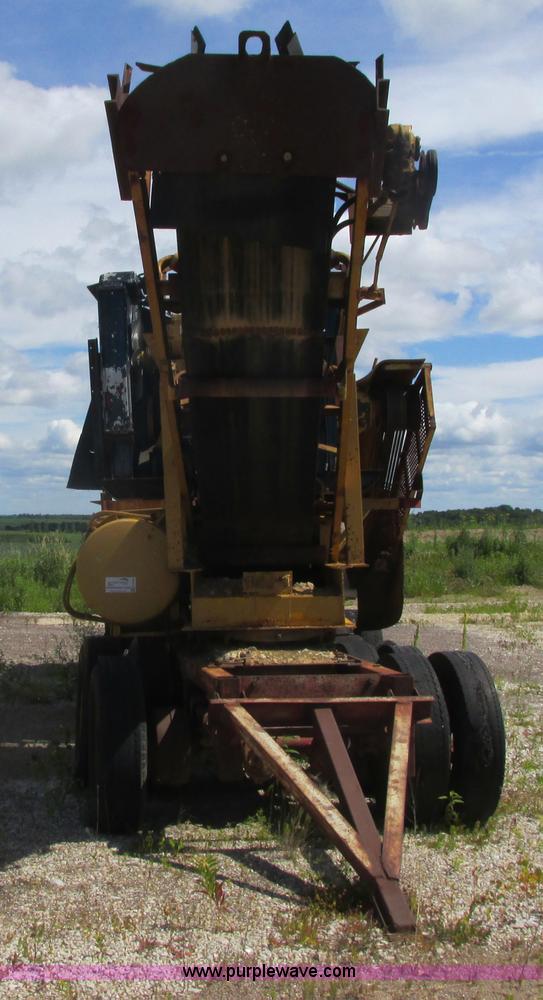 image for item K4042 Hammer-roll double roll impact crusher