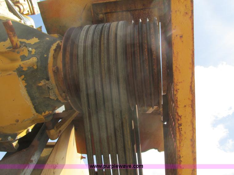 image for item K4042 Hammer-roll double roll impact crusher