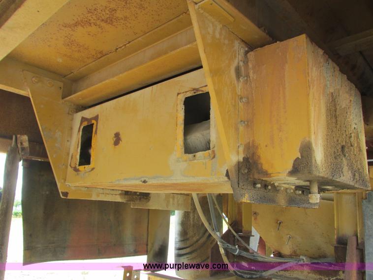 image for item K4042 Hammer-roll double roll impact crusher