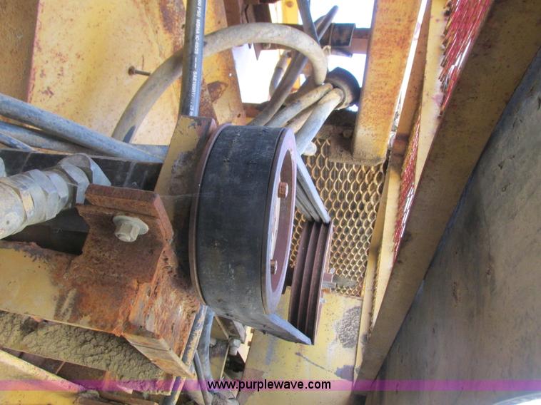 image for item K4042 Hammer-roll double roll impact crusher