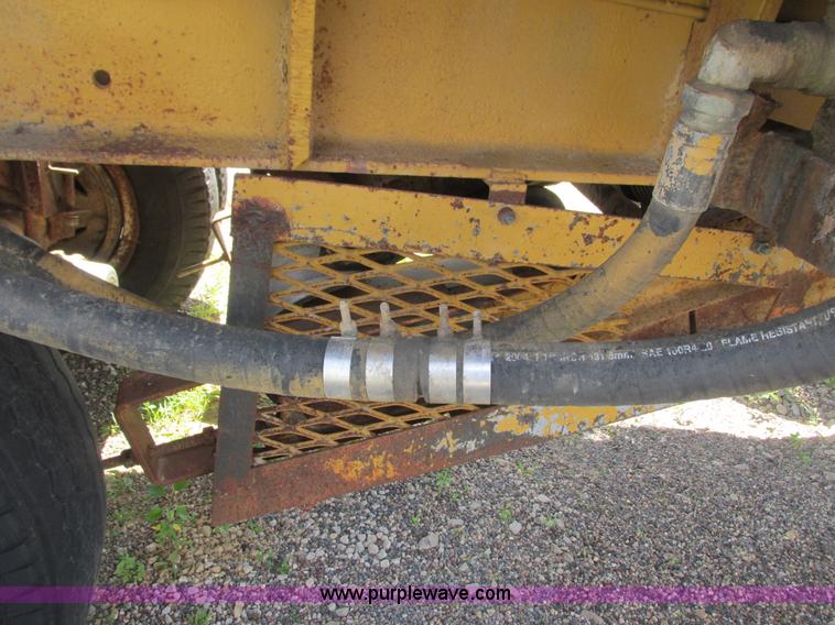 image for item K4042 Hammer-roll double roll impact crusher