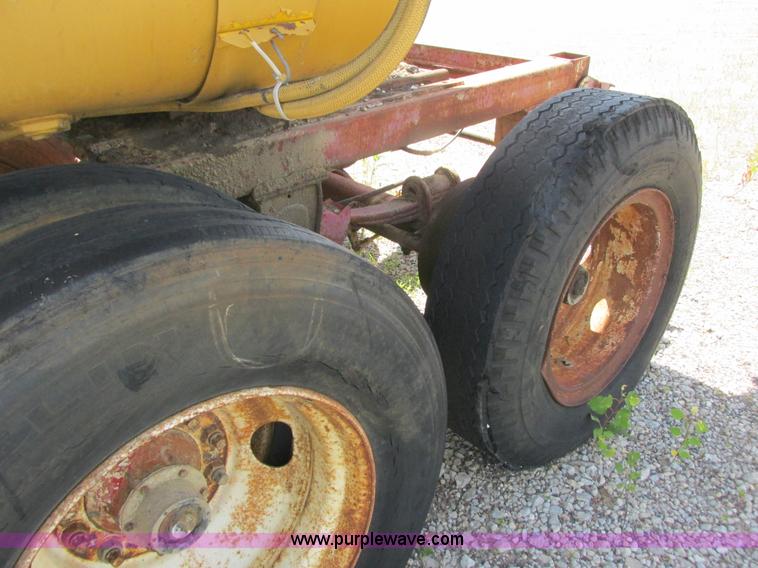 image for item K4042 Hammer-roll double roll impact crusher