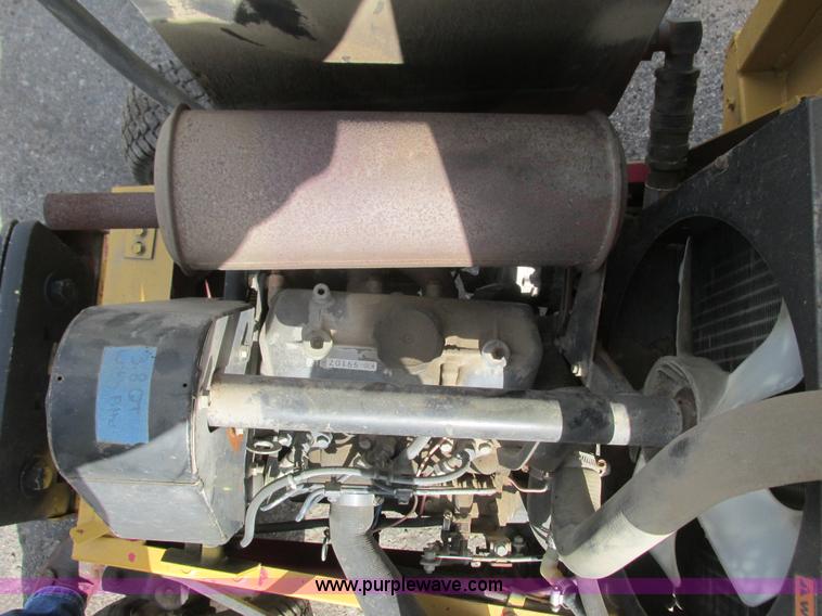 image for item K4046 Toro Groundsmaster 325D broom