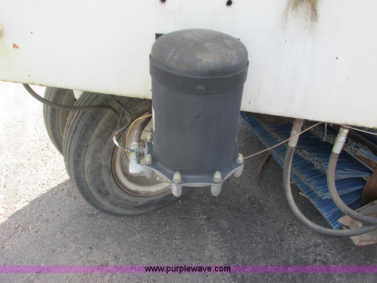 image for item K4047 Athey H-10 street sweeper