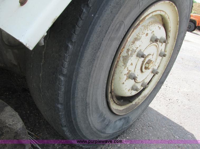 image for item K4047 Athey H-10 street sweeper