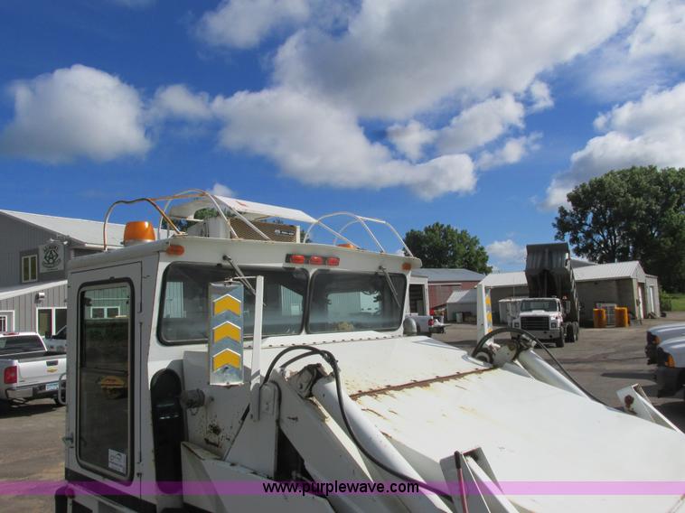 image for item K4047 Athey H-10 street sweeper