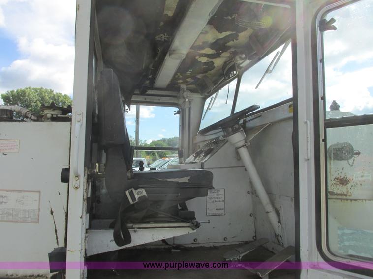 image for item K4047 Athey H-10 street sweeper