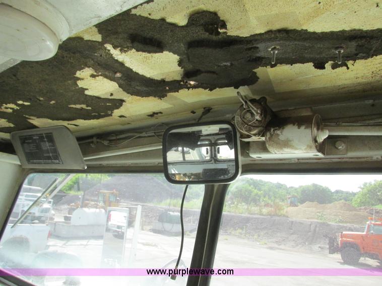 image for item K4047 Athey H-10 street sweeper