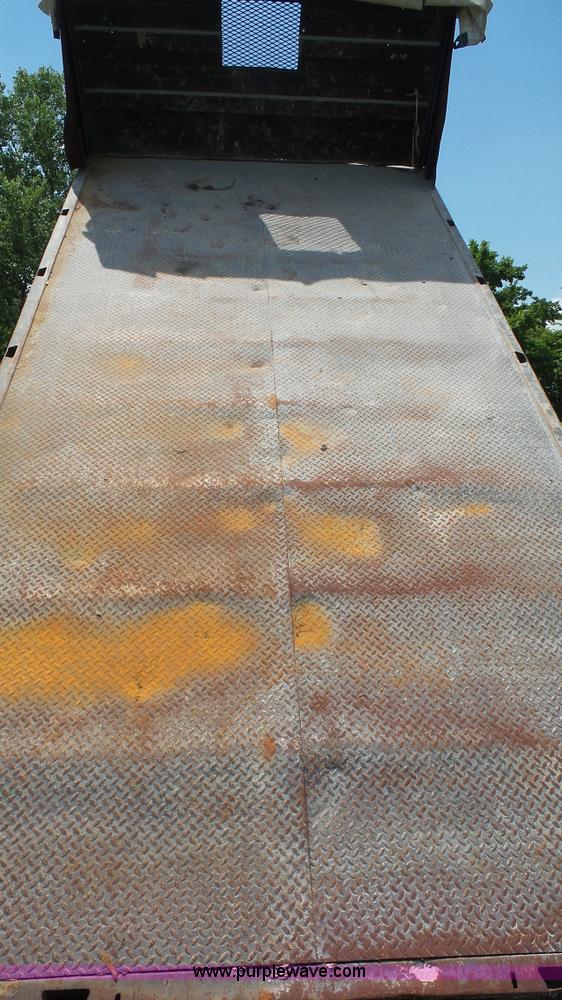 image for item K4593 1977 Chevrolet C65 dump flatbed truck