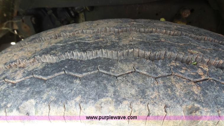 image for item K4593 1977 Chevrolet C65 dump flatbed truck