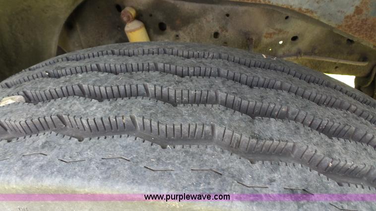 image for item K4593 1977 Chevrolet C65 dump flatbed truck